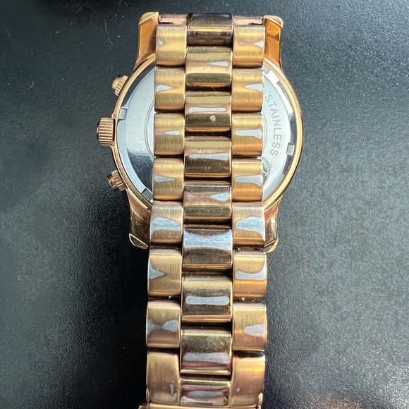 Michael Kors Ladies Watch - Picture 2 of 3